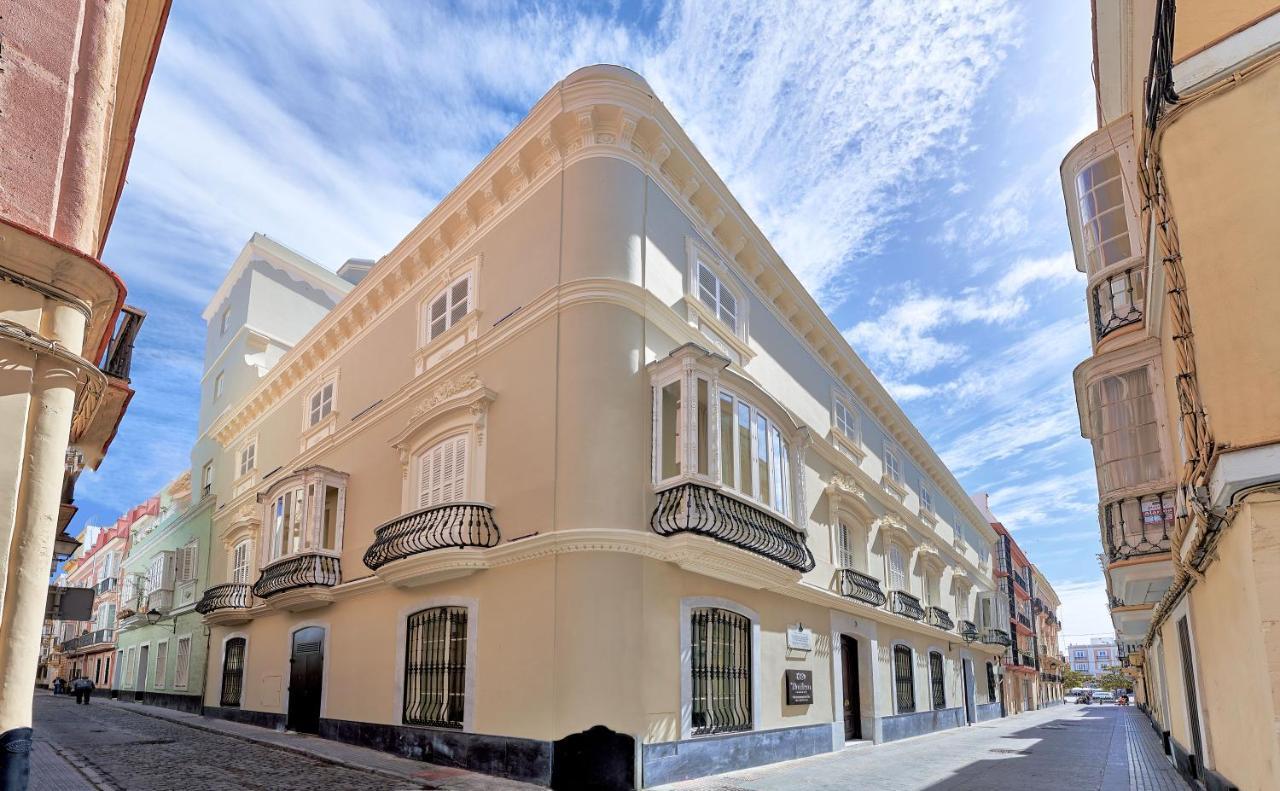 Tandem Palacio Veedor De Galeras Suites Cadiz Exterior photo