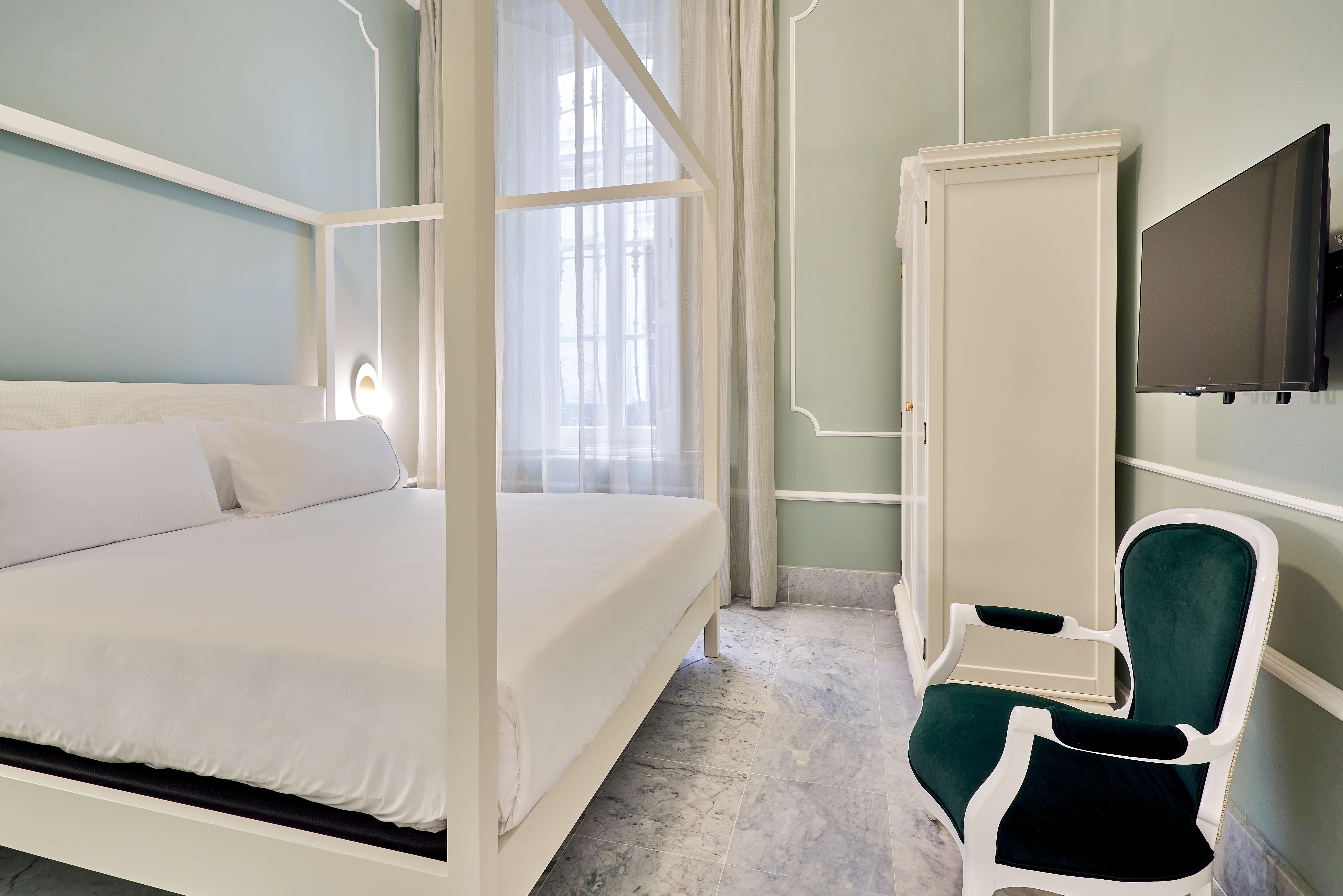 Tandem Palacio Veedor De Galeras Suites Cadiz Exterior photo